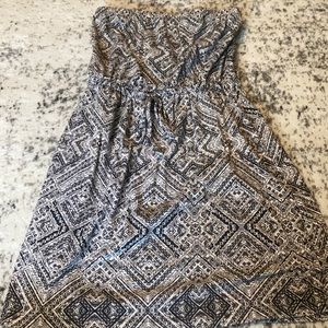 Sleeveless summer dress